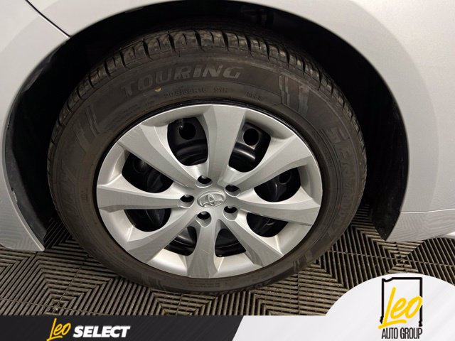 Used 2024 Toyota Corolla LE FWD image 20
