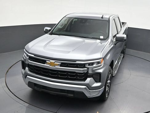 Used 2024 Chevrolet Silverado 1500 LT RWD image 26