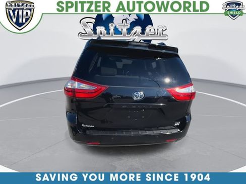 Used 2019 Toyota Sienna XLE w/ XLE Navigation Package AWD/4WD image 8