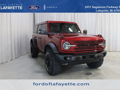 Used 2025 Ford Bronco Badlands AWD/4WD image 1