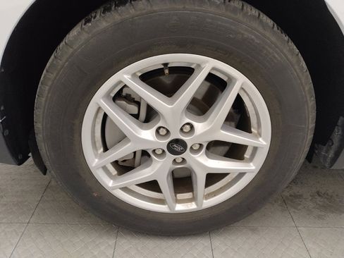 Used 2024 Ford Edge SEL image 31