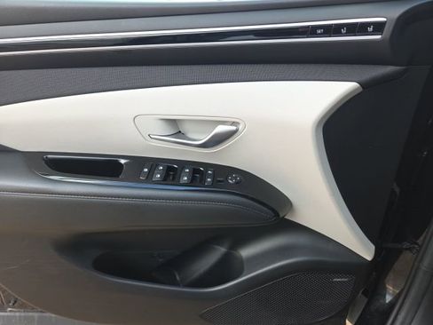 Used 2023 Hyundai Tucson Limited image 13