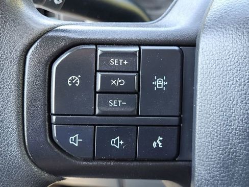 Used 2023 Ford F150 XLT AWD/4WD image 10
