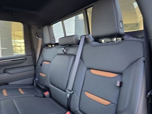 New 2025 GMC Sierra 2500 AT4 w/ AT4 Premium Plus Package image 20