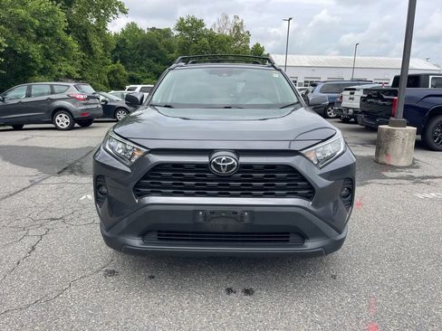 Used 2020 Toyota RAV4 XLE Premium AWD/4WD image 8