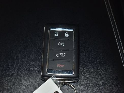 Used 2024 Jeep Grand Cherokee Limited w/ Luxury Tech Group II AWD/4WD image 37