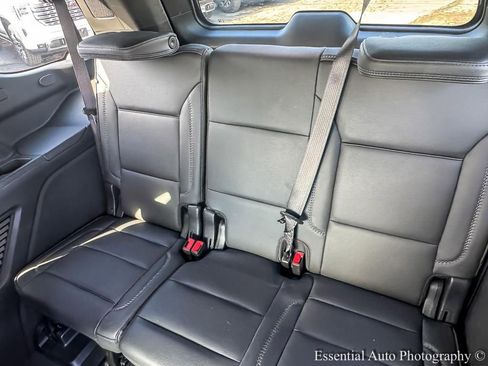 Used 2025 GMC Yukon Denali image 12