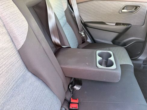 Certified 2023 Nissan Rogue SV FWD image 13