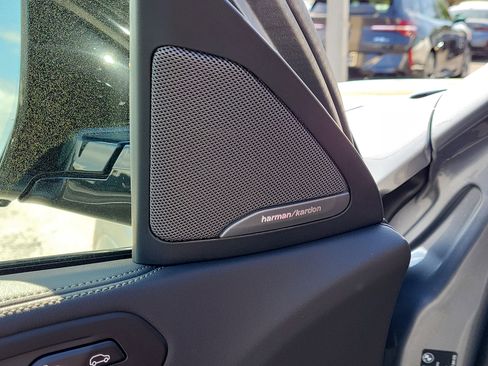 New 2026 BMW X6 xDrive40i image 14