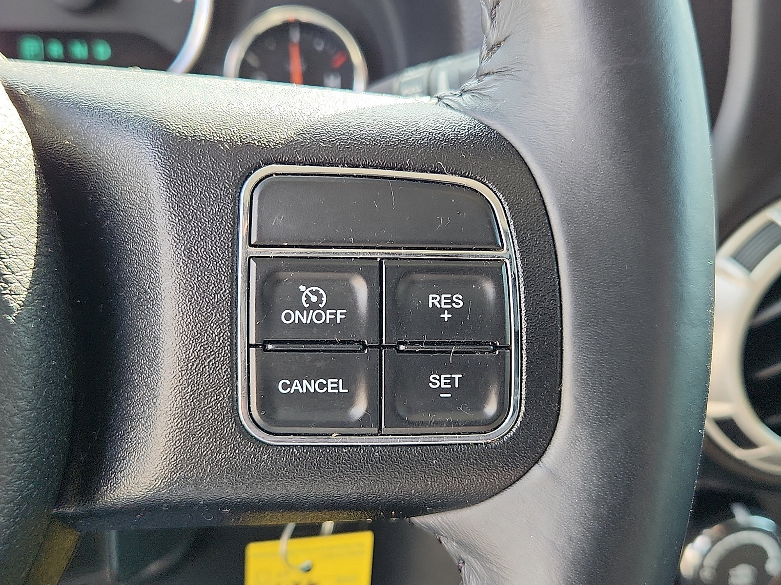 Used 2017 Jeep Wrangler Unlimited Sahara w/ Connectivity Group AWD/4WD image 21