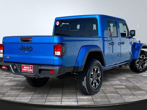 New 2026 Jeep Gladiator Sport image 22