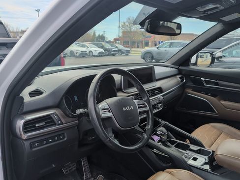 Used 2022 Kia Telluride SX w/ SX Prestige Package AWD/4WD image 6