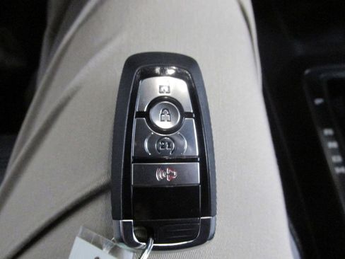 New 2024 Ford Bronco Big Bend image 35