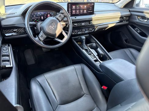 Used 2024 Honda Accord Touring image 23