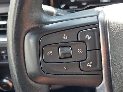 Used 2023 GMC Yukon XL SLT w/ SLT Premium Package RWD image 23