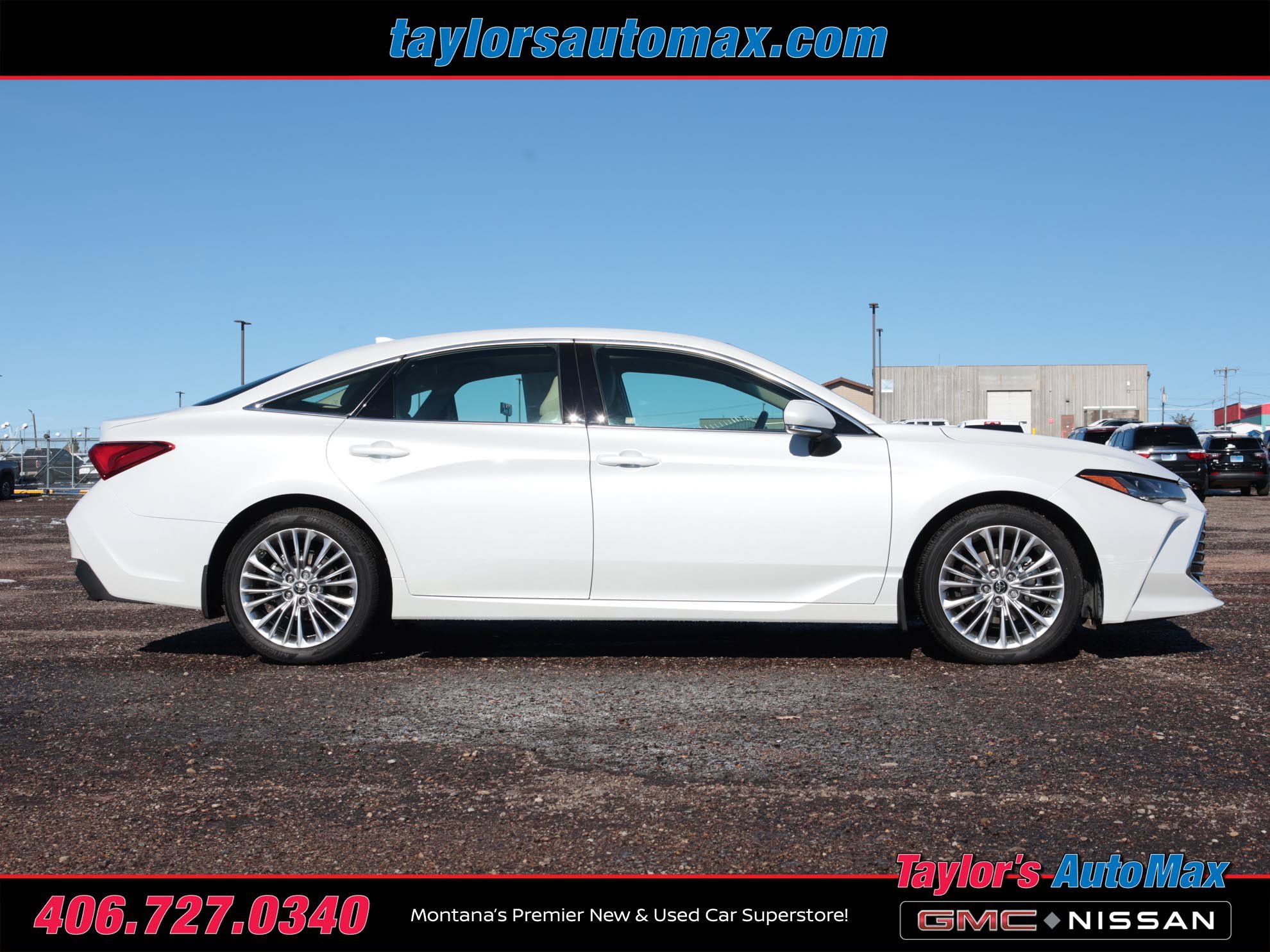 Used 2019 Toyota Avalon Limited FWD image 3