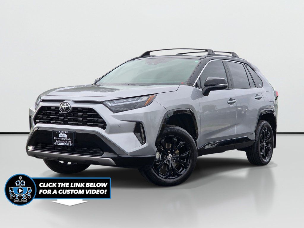 Used 2025 Toyota RAV4 XSE w/ Advanced Technology Package AWD/4WD image 1
