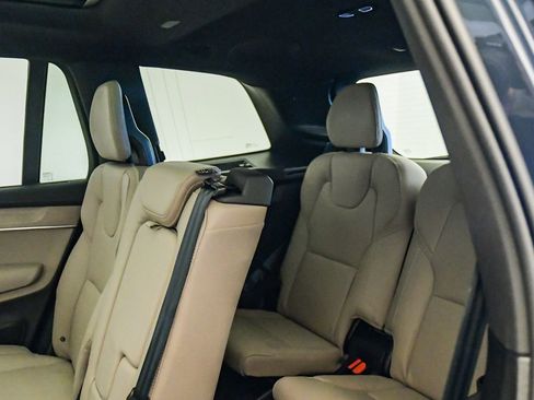 New 2026 Volvo XC90 T8 Ultra w/ Protection Package Premier AWD/4WD image 21