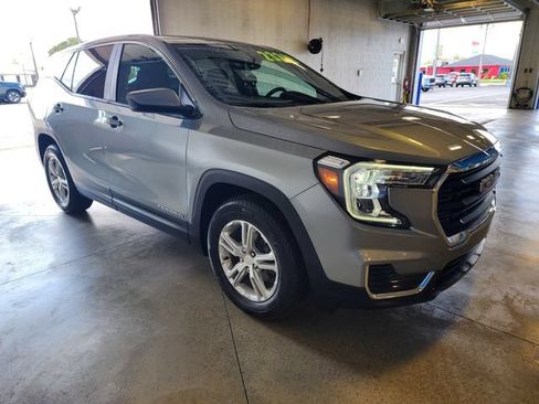 Used 2023 GMC Terrain SLE FWD image 6