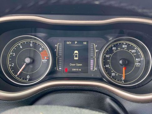 Used 2016 Jeep Cherokee Latitude image 23