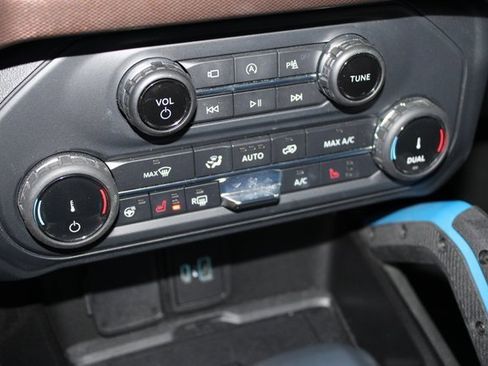 Used 2022 Ford Bronco Outer Banks image 21