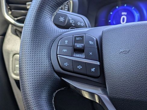 Used 2020 Ford Explorer ST w/ Premium Technology Package image 27