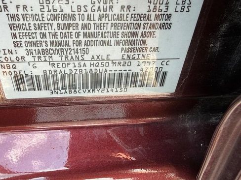 Used 2024 Nissan Sentra SV FWD image 23