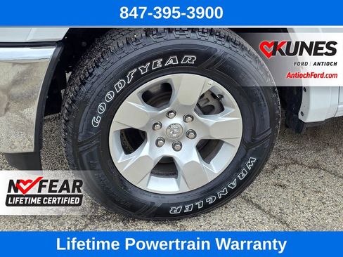 Used 2025 RAM 1500 Big Horn AWD/4WD image 12