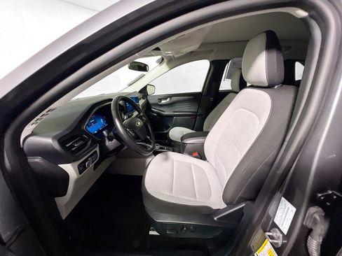 Used 2025 Ford Escape Active w/ Active Premium Tech Pack FWD image 14