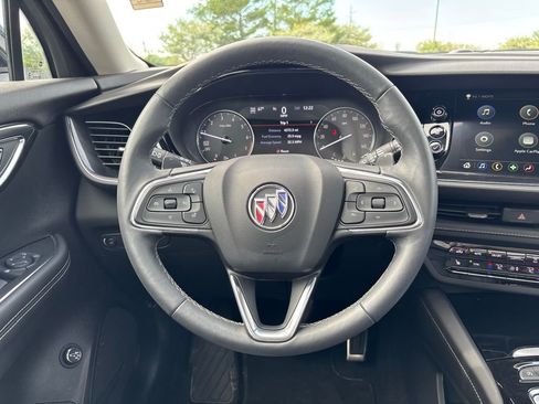 Used 2023 Buick Envision Essence w/ Sport Touring Package AWD/4WD image 27