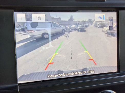 Used 2023 Ford F150 XLT image 20