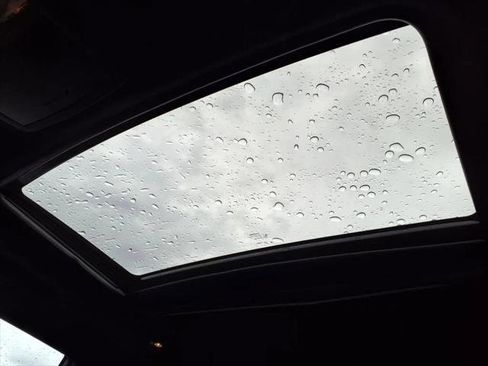 Certified 2023 Dodge Challenger R/T w/ Plus Package image 19