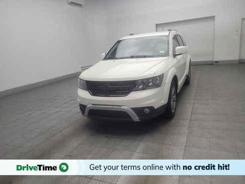 Used 2018 Dodge Journey Crossroad FWD image 1