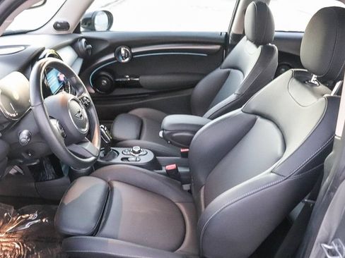Used 2024 MINI Cooper SE FWD image 20