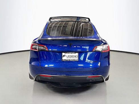Used 2021 Tesla Model Y Performance image 8