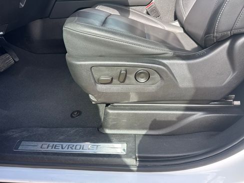 Used 2024 Chevrolet Tahoe LT AWD/4WD image 16