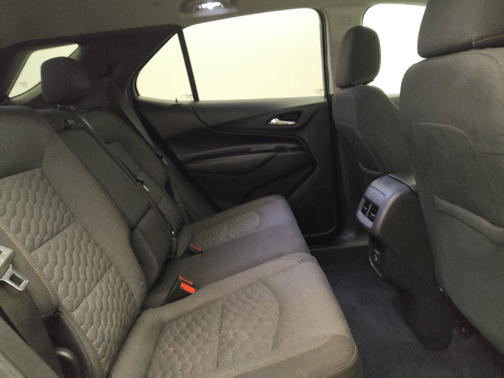 Used 2021 Chevrolet Equinox LT FWD image 19