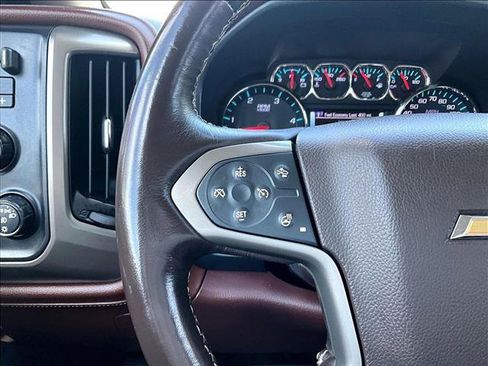 Used 2019 Chevrolet Silverado 2500 High Country w/ Duramax Plus Package AWD/4WD image 18