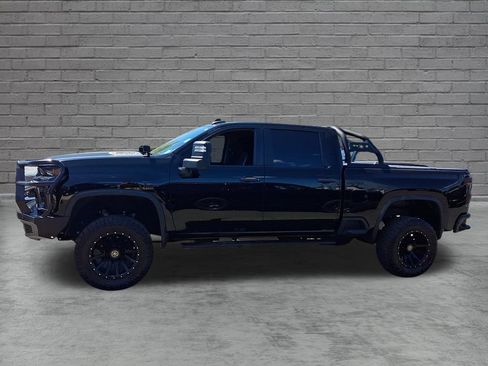 Used 2023 Chevrolet Silverado 2500 Custom w/ Custom Value Package AWD/4WD image 7