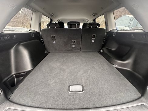 Used 2023 Jeep Grand Cherokee Limited w/ Luxury Tech Group II image 26