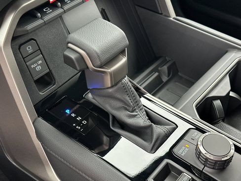 New 2026 Toyota Tundra Limited image 18