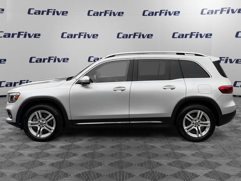 Used 2022 Mercedes-Benz GLB 250 4MATIC image 2