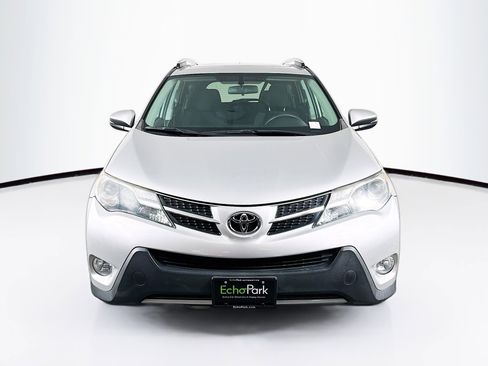 Used 2014 Toyota RAV4 XLE image 2