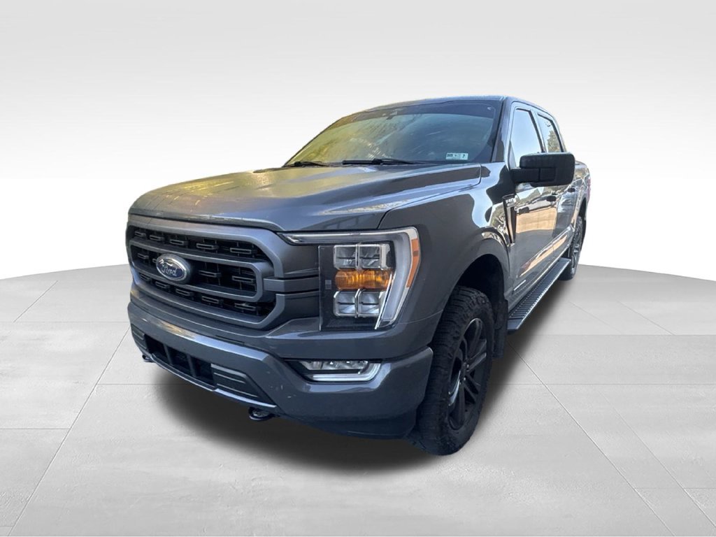 Used 2021 Ford F150 XLT w/ Equipment Group 302A High AWD/4WD image 3