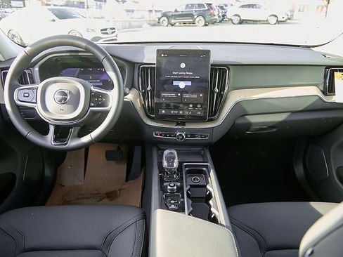 New 2026 Volvo XC60 B5 Plus w/ Climate Package image 24