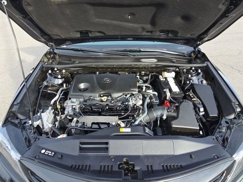 Used 2024 Toyota Camry SE image 27