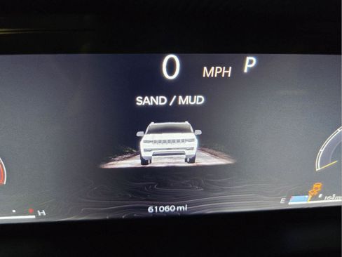 Used 2024 Jeep Wagoneer Series II AWD/4WD image 38