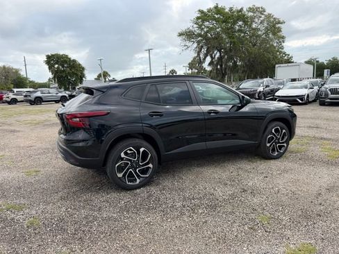 New 2026 Chevrolet Trax RS w/ Driver Confidence Package FWD image 13