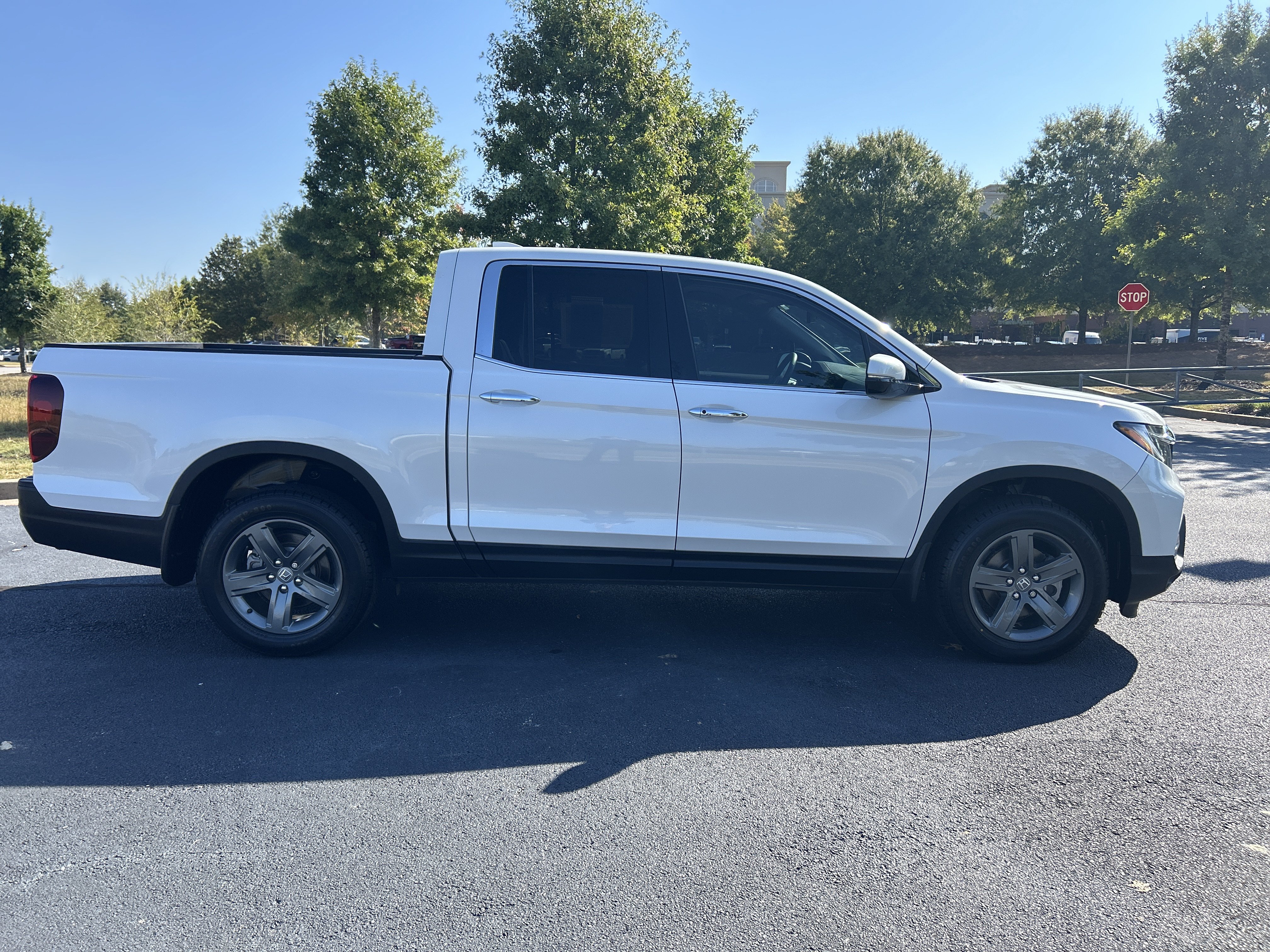Certified 2023 Honda Ridgeline RTL-E image 10