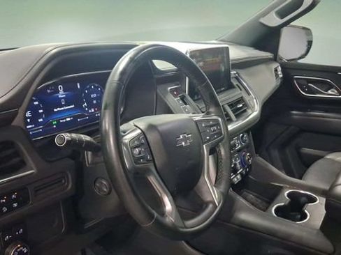 Used 2024 Chevrolet Tahoe Z71 w/ Luxury Package AWD/4WD image 34